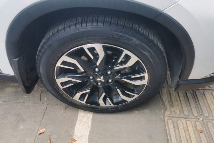 Used Mitsubishi Outlander 2019 2.0L Two-Wheel Drive Comfort Edition 5 Seats China VI Standard
