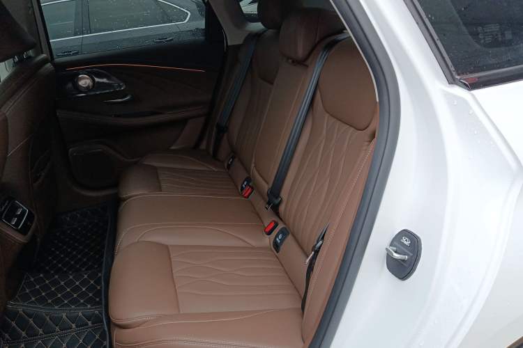 Used Chery Arrizo 8 2024 High-Performance Edition 2.0T DCT Powerfully Tuned