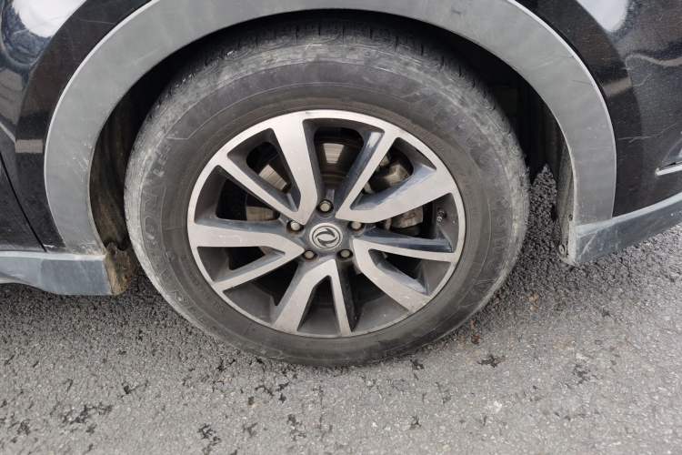 Used Dongfeng Fengon 580 2017 1.5T CVT Luxury Model