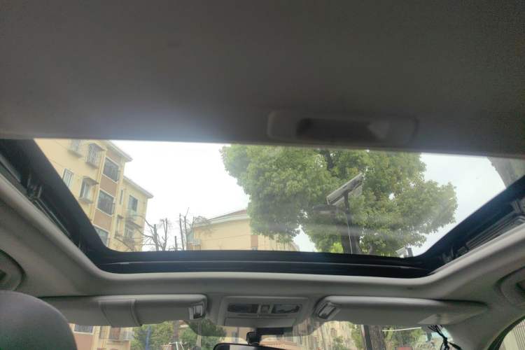 Used Subaru Forester 2014 2.0i Automatic Luxury Edition Headliner