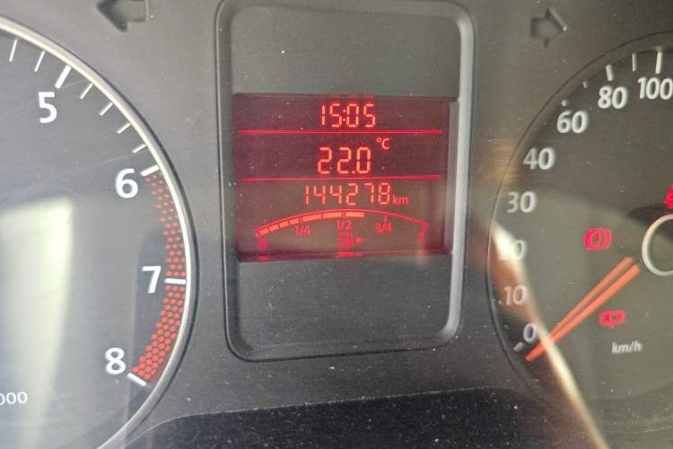 Used Volkswagen Polo 2011 1.4L Manual ZhiLe Edition
