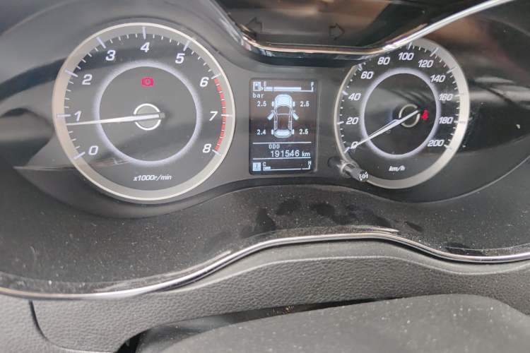 Used Baojun 560 2016 1.8L Manual Luxury Edition
