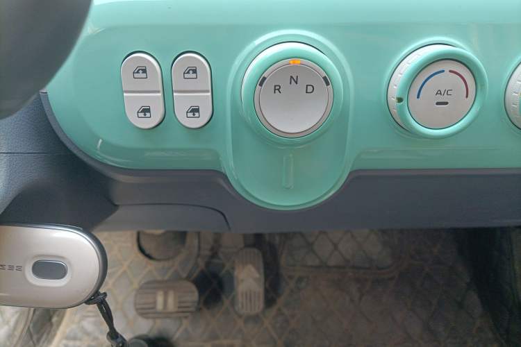 Used Bestune Pony 2024 170km Vitality Horse Gear Lever