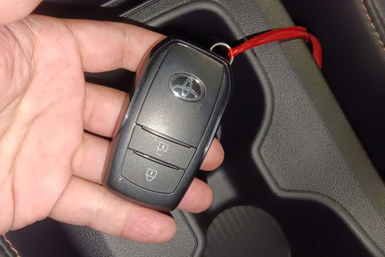 Used Toyota FRONTLANDER 2026 Model 2.0L CVT Comfort Edition
