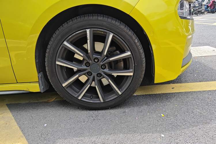 Used Lynk & Co 03 2019 03+ 2.0TD Automatic Wind-Chasing Edition
