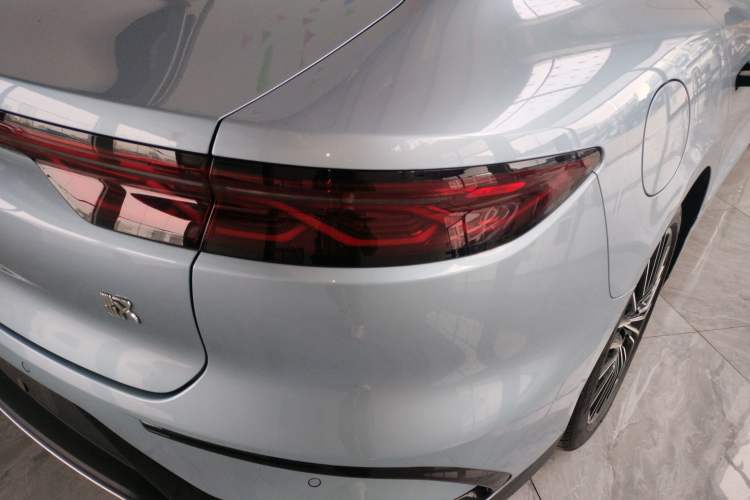 Used BYD Han 2023 DM-i Champion Edition 121KM Prestige Model
