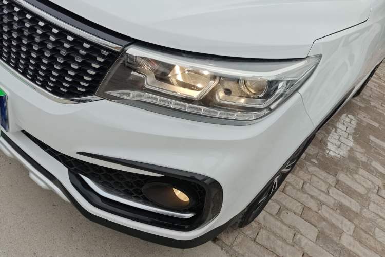 Used FORTHING Joyear X5 2017 1.6L CVT Luxury Model Left Front Headlight