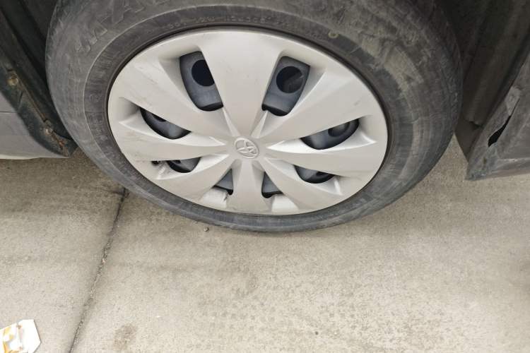 Used Toyota YARiS L Zhi Xuan 2021 X-Trail 1.5L CVT Leading Edition Right Front Wheel Hub