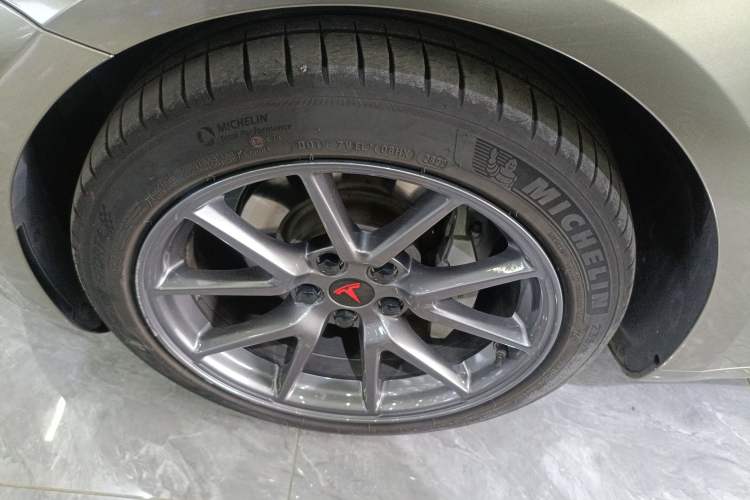 Used Tesla Model 3 2022 Rear-Wheel-Drive Version
