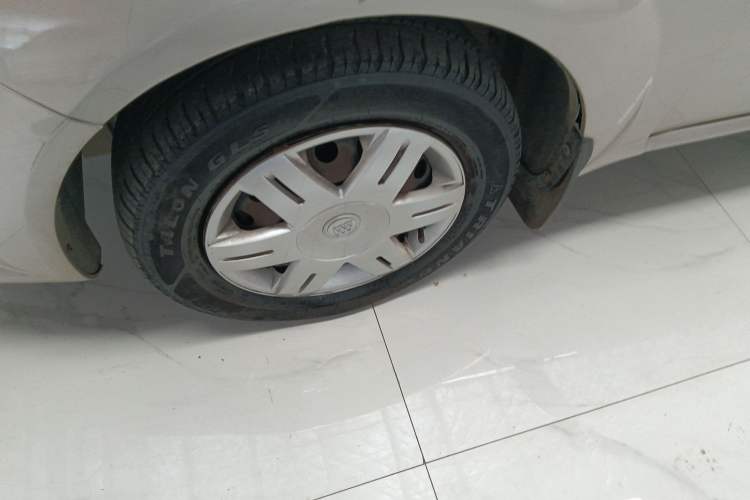 Used Buick Excelle 2013 1.5L Automatic Classic Model
