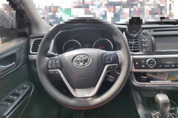 Used Toyota Highlander 2015 2.0T Four-Wheel Drive Luxury Edition 7-Seater Steering Wheel
