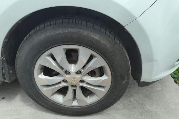 Used Land X5 2013 2.0T Manual Chuanling Edition Right Front Wheel Hub