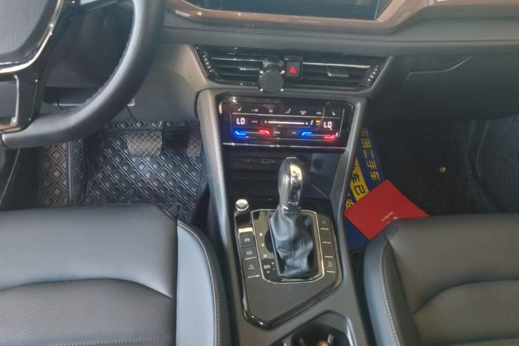 Used Volkswagen Tharu 2021 280TSI Two-Wheel-Drive Luxury Plus Edition