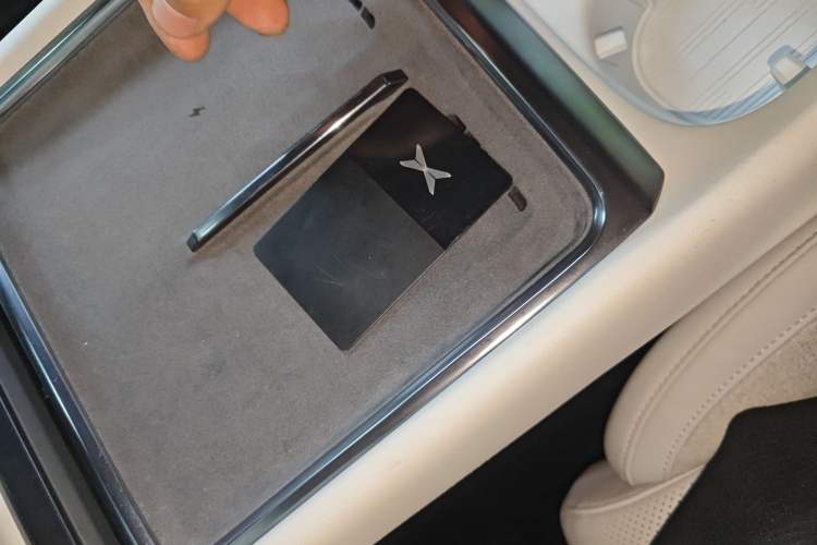 Used XPeng P7 2025 Model—702 Long Range Ultra