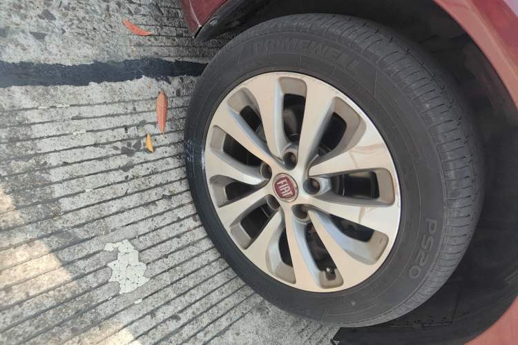 Used Fiat Viaggio 2012 1.4T Automatic Enjoyment Edition