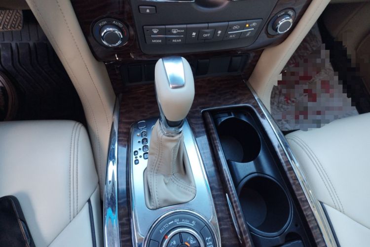 Used Nissan Patrol 2018 4.0L Flagship Model Gear Lever
