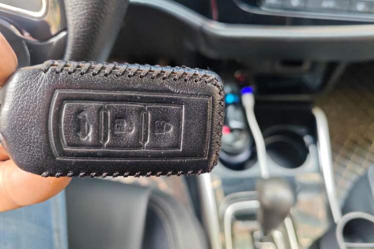 Used Mitsubishi Outlander 2019 2.0L Two-Wheel Drive Comfort Edition 5 Seats China VI Standard
