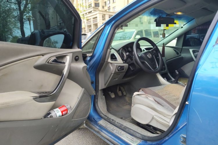 Used Buick GT 2013 XT 1.6L Manual Entry-Level Model