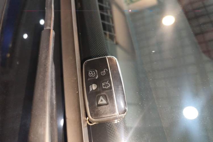 Used Land Rover Range Evoque 2015 2.0T 5-Door Ignite Edition
