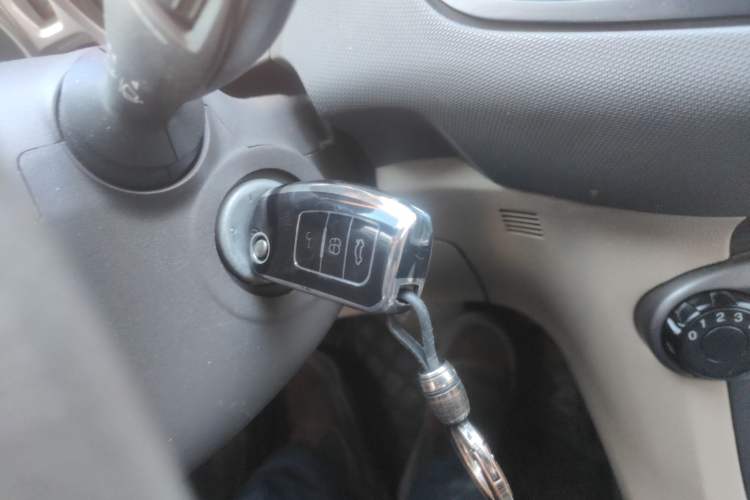 Used Ford Fiesta 2011 Hatchback 1.5L Automatic Fashion Edition