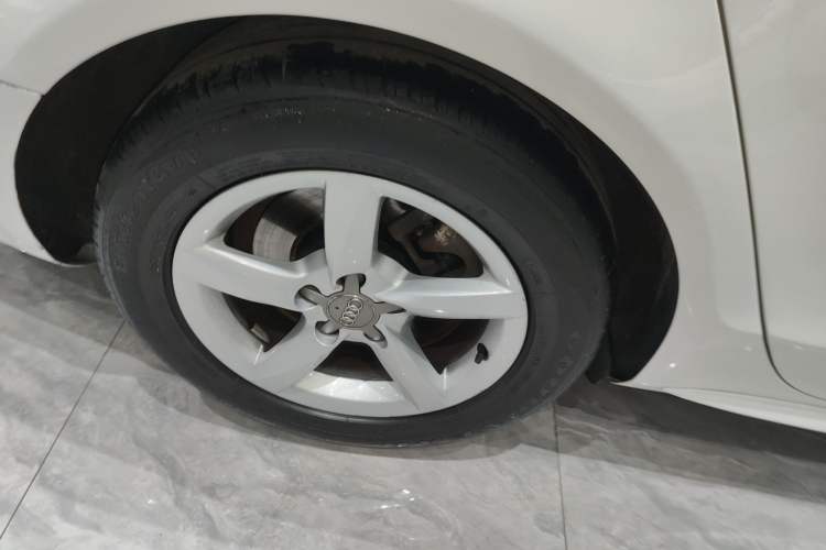 Used Audi A4L 2016 30 TFSI Collector's Edition Automatic Comfort Model
