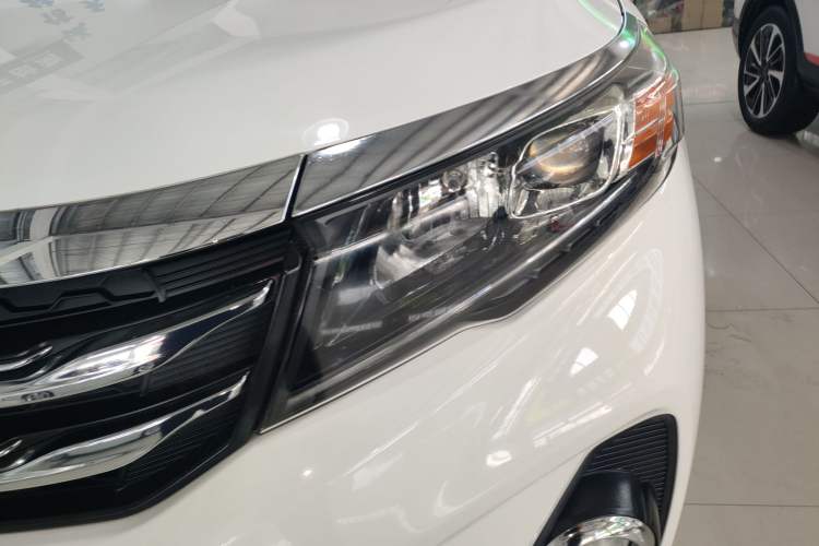 Used GAC Trumpchi GS3 2019 235T Automatic Elite Edition Left Front Headlight