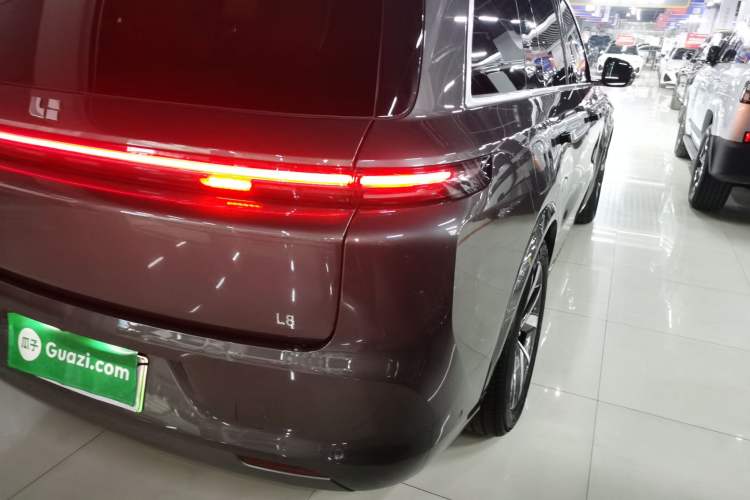 Used Li Auto L8 2023 Pro Model