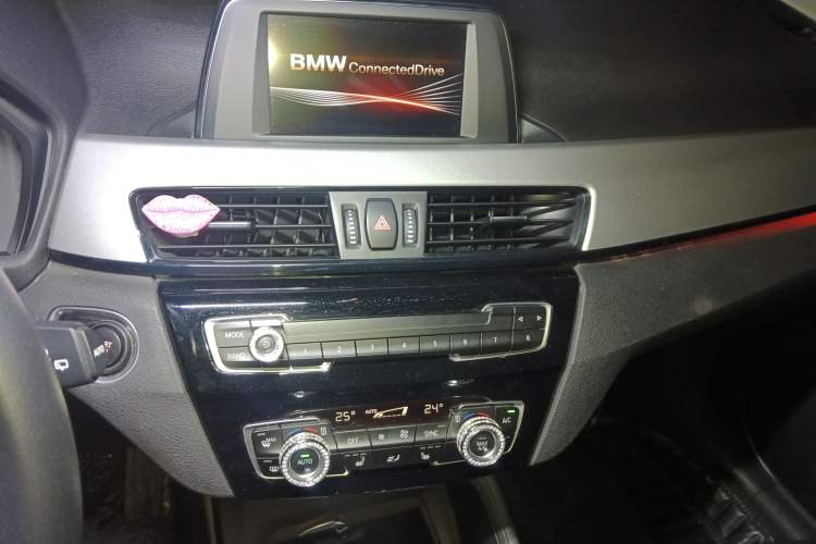 Used BMW X1 2016 sDrive18Li Premium Edition