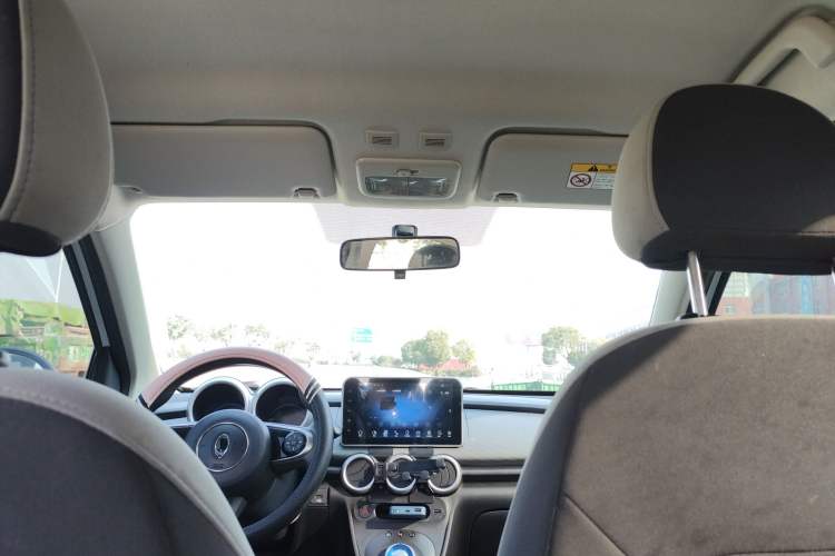 Used ORA Black Cat 2021 301 km Basic Version
