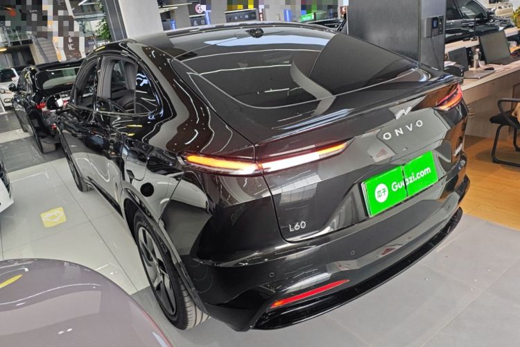 Used ONVO L60 2024 85 kWh Rear-Drive Version