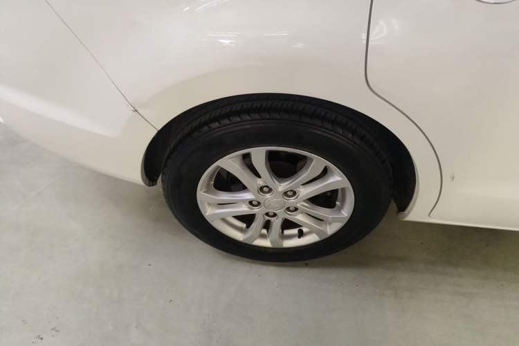 Used Bestune B50 2016 1.6L manual Comfort trim level