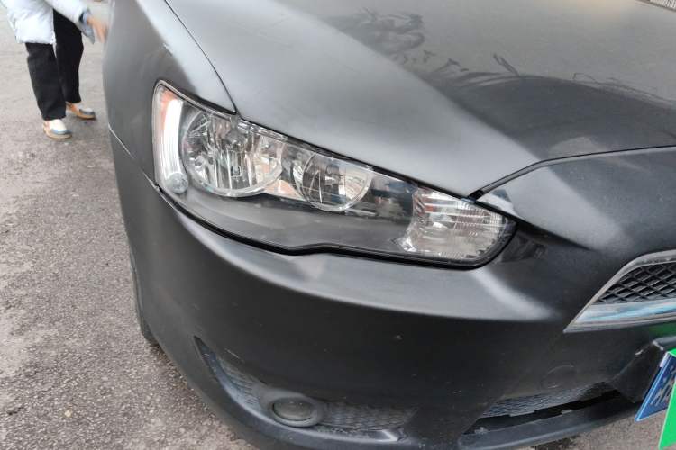 Used Mitsubishi Lancer EX 2012 Chasing Edition 1.8L CVT Luxury Model
