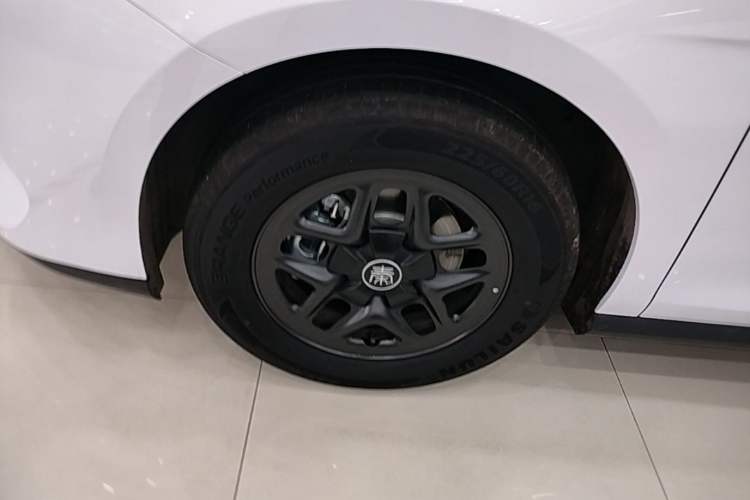 Used BYD Qin PLUS 2025 DM-i Smart Drive 55KM Leading Model