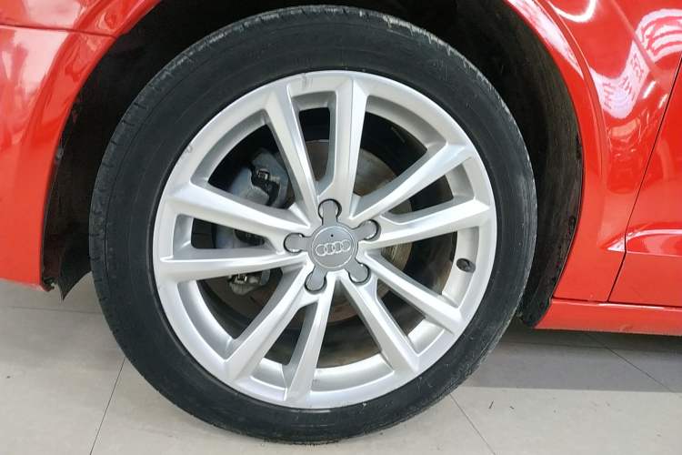 Used Audi A3 2015 Limousine 35 TFSI Millionth Anniversary Comfort Model