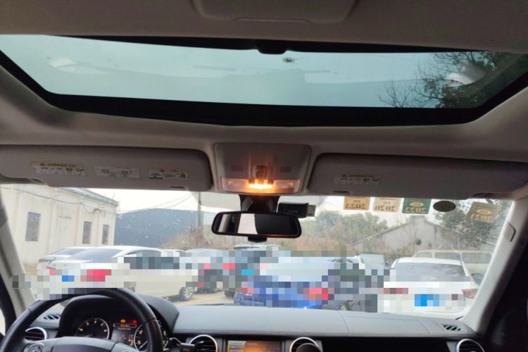 Used Land Rover Discovery 2010 5.0 V8 HSE Gasoline Model Headliner