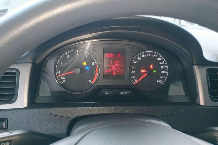 Used Volkswagen Santana 2015 Haval H6 1.6L Automatic Luxury Model Instrument Cluster