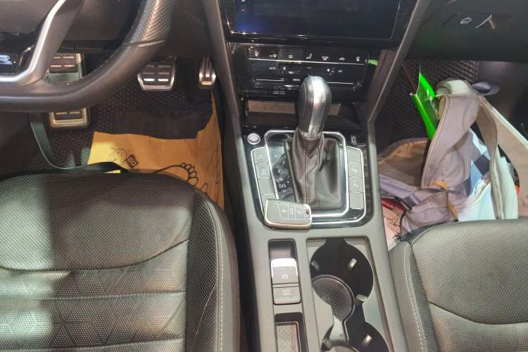 Used Volkswagen FAW-Volkswagen CC 2021 380TSI Striking Edition