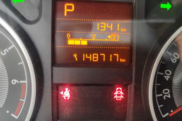 Used Peugeot 301 2014 1.6L Automatic Luxury Edition