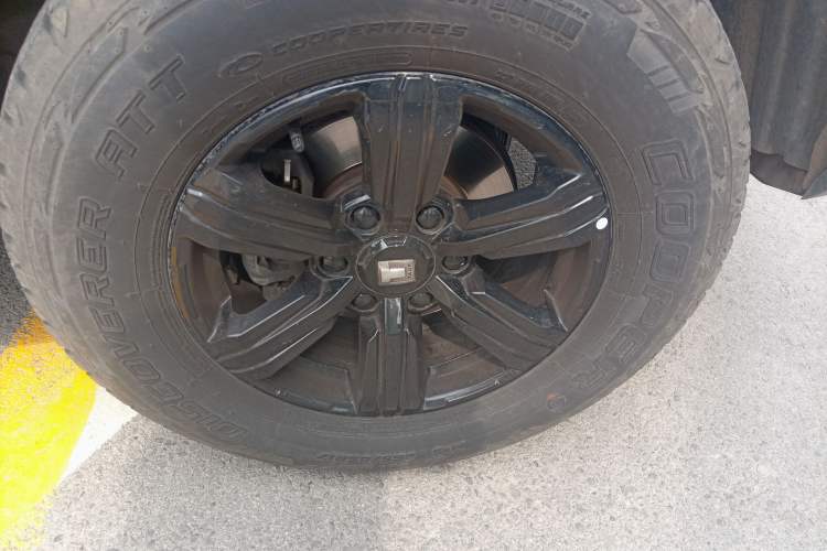 Used Tank 300 2021 Off-Road Edition 2.0T Challenger Right Front Wheel Hub