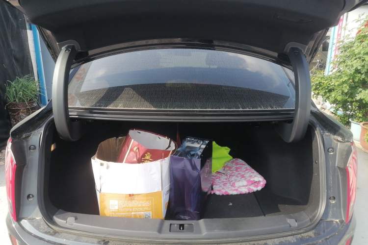 Used Hongqi E-QM5 2023 560km PLUS Trunk