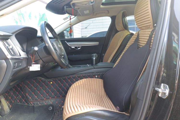 Used Volvo S90 2018 T4 Zhiyi Edition