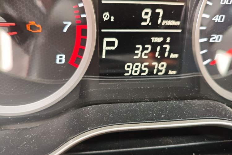 Used Bestune X40 2019 1.6L Automatic Luxury Edition China VI Odometer Close Up