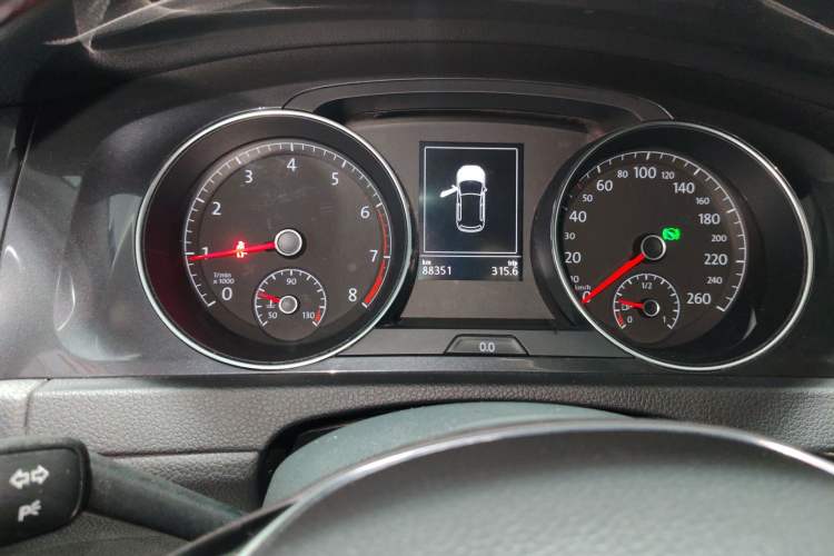 Used Volkswagen Golf 2019 200TSI DSG Comfort & Ambition Edition China VI Standard