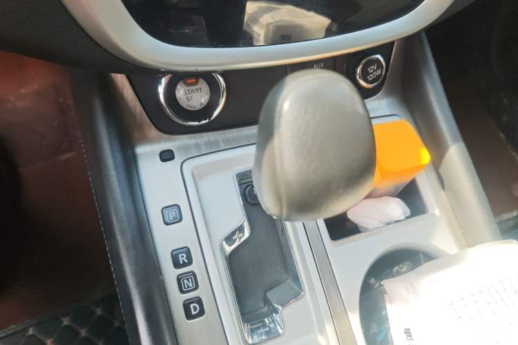 Used Nissan Murano 2019 2.5L XE Two-Wheel Drive Elite Version China V Standard Gear Lever