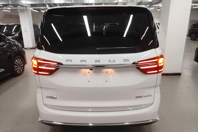 Used SAIC MAXUS G10 2025 MAX 2.0T Automatic Executive Edition Gasoline 7-Seater