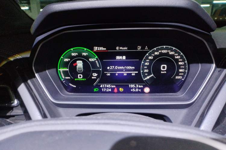 Used Audi Q4 e-tron 2023 50 e-tron quattro Visionary Edition