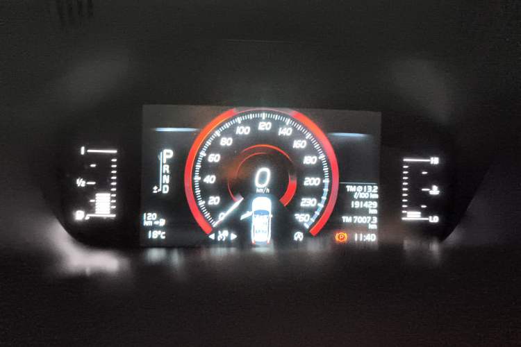 Used Volvo XC60 2019 T5 4x4 Smart Edition China V Standard