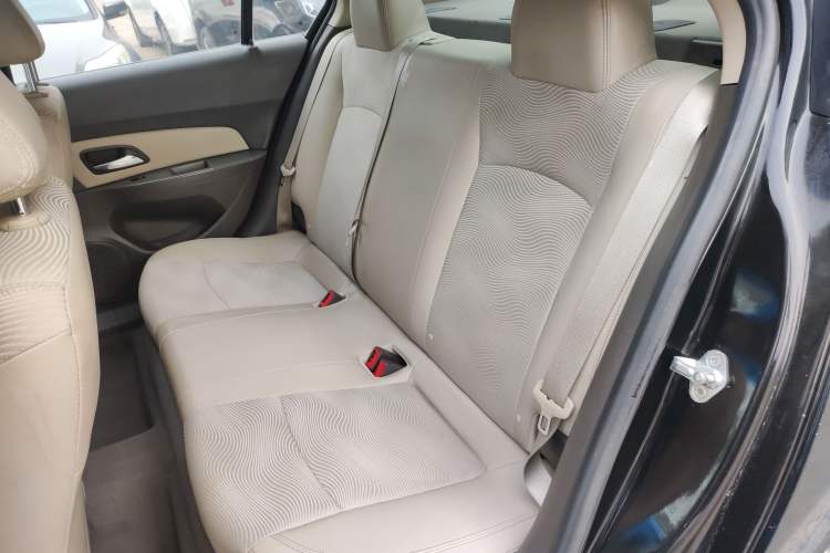 Used Chevrolet Cruze 2015 1.5L Classic SE AT