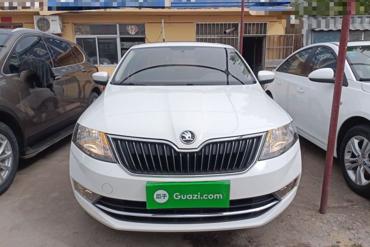 Used Skoda Rapid 2018 1.6L Manual Comfort Edition Front