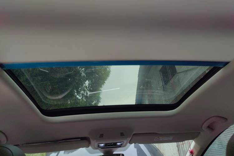 Used Volkswagen Viloran 2022 380TSI Luxury Edition
